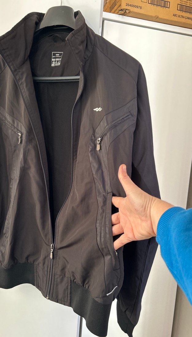 Erkek Siyah Fermuarlı Rüzgarlık - Görsel 3