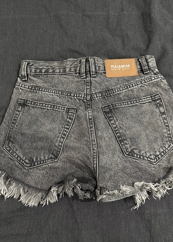 Pull&Bear Gri Yırtık Mini Kot Şort - Görsel 2