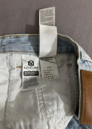 Levis 501 Denim Şort - Görsel 5