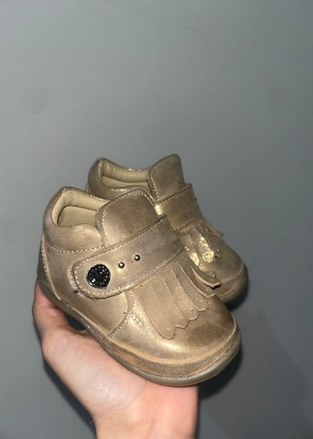Kızlar için Altın Renkli İlk Adım Ayakkabısı - Görsel 2