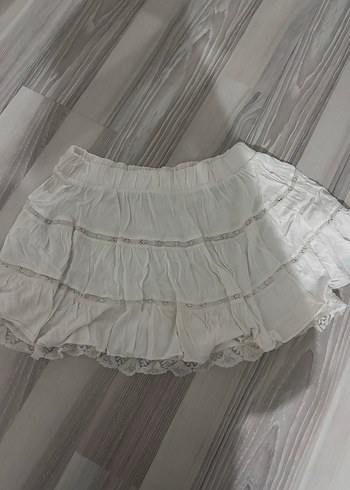 Dantel Detaylı Beyaz Mini Etek - Görsel 3