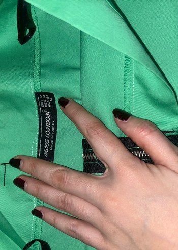 Parlak Yeşil Mini Etek - Görsel 3