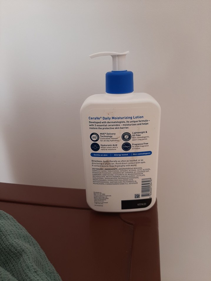 CeraVe nemlendirici  vücut  losyonu - Görsel 2