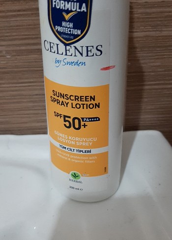 Celenes SPF 50 Güneş Koruyucu Sprey Losyon - Görsel 2
