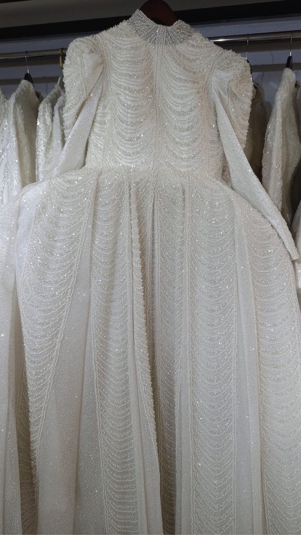 Uzun Kollu Beyaz Tesettür Gelinlik - Görsel 4