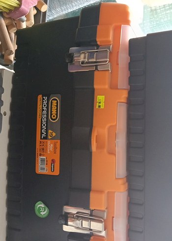 Turuncu Siyah Tokalı MAMO Profesyonel Valiz - Görsel 2