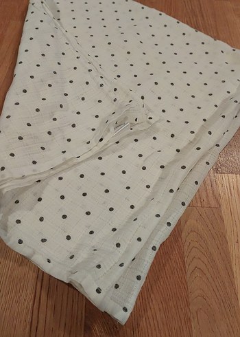 Beyaz Siyah Puantiyeli Müslin Bebek Örtüsü - Görsel 2