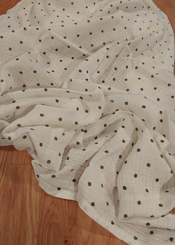 Beyaz Siyah Puantiyeli Müslin Bebek Örtüsü - Görsel 3