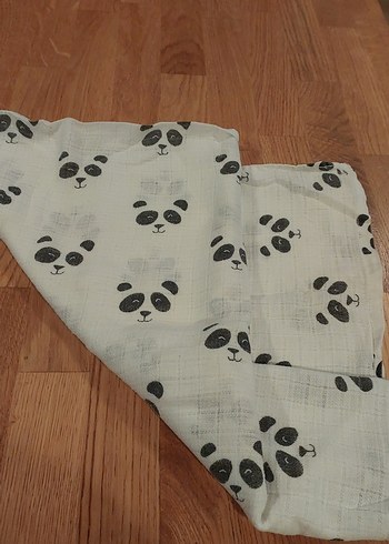 Beyaz Siyah Panda Baskılı Keten Çocuk Müslin Örtü - Görsel 3