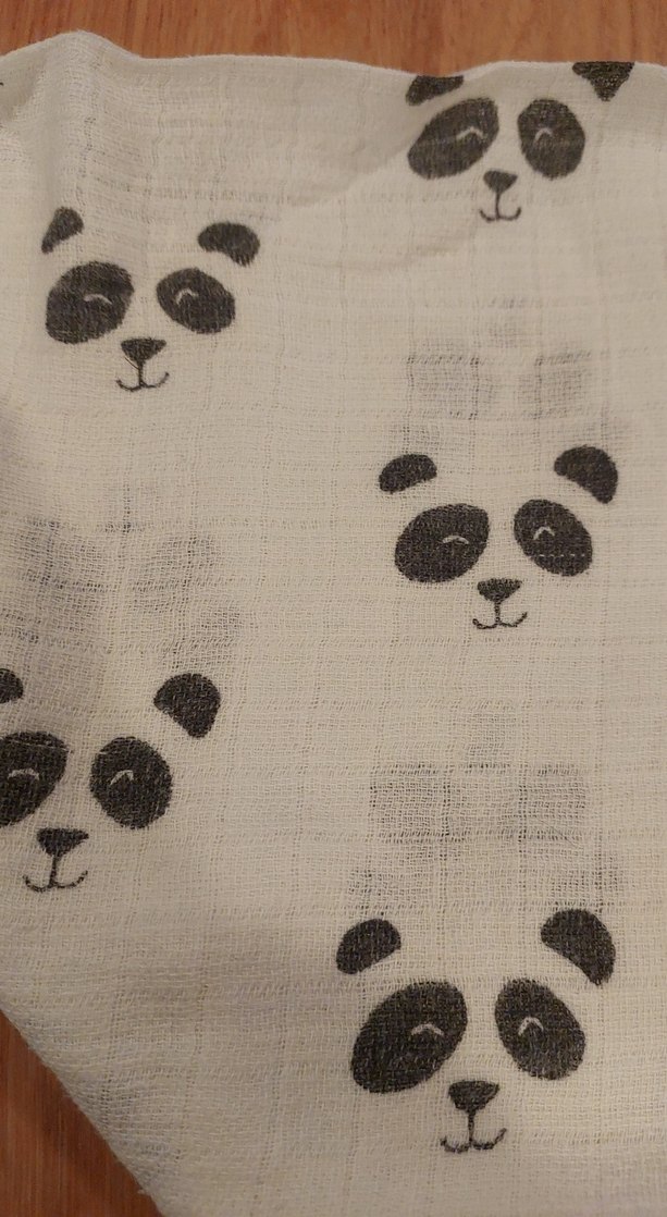 Beyaz Siyah Panda Baskılı Keten Çocuk Müslin Örtü - Görsel 4