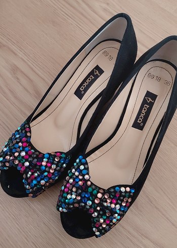 Çok Renkli Pullu Dolgu Topuklu Kadın Abiye Ayakkabı - Görsel 3