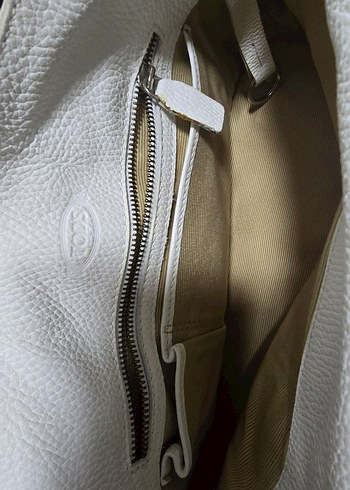 Beyaz Deri Tokalı Kadın Çanta - Görsel 3