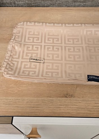 piramit esarp - Görsel 2