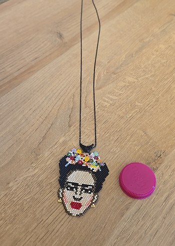 Renkli Boncuklu Uzun Kadın Kolye - Görsel 3