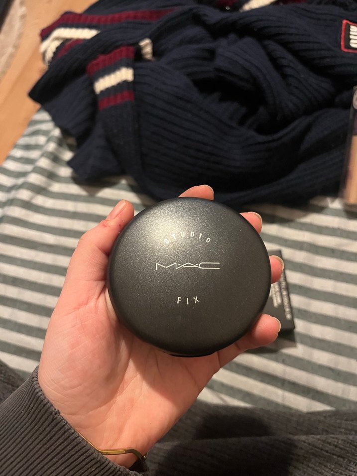 MAC Studio Fix Pudra Fondöten - Görsel 3