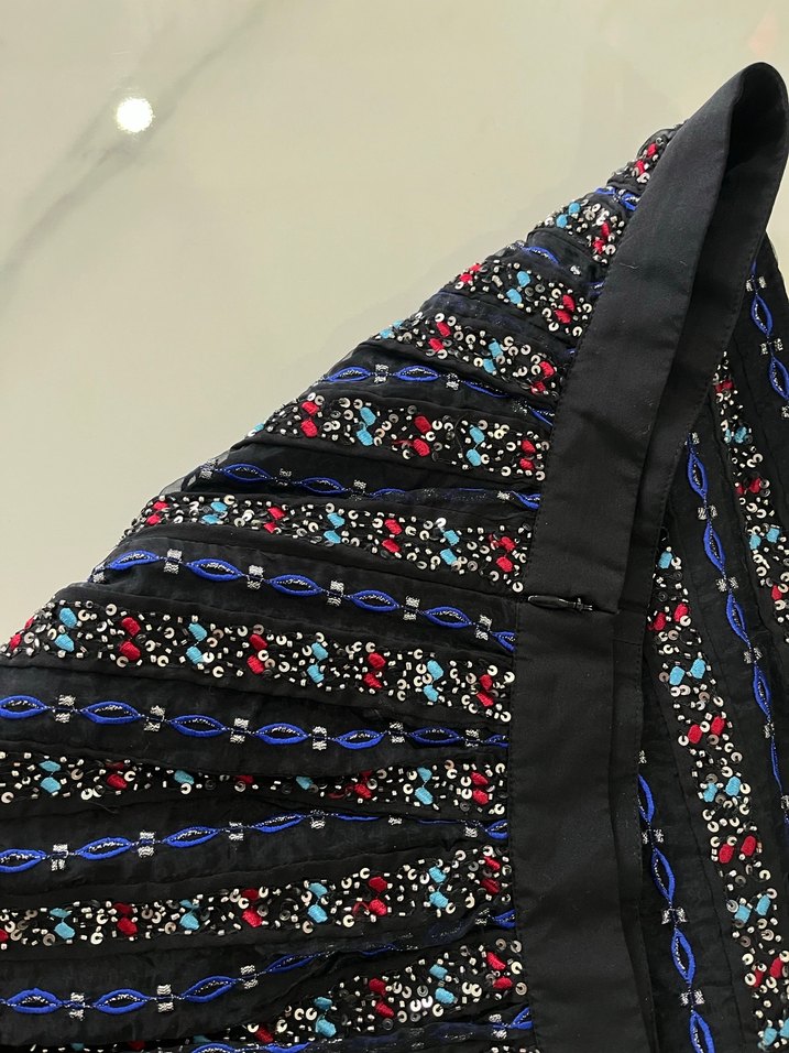 İpekyol Nakışlı Boncuklu Pilili Mini Etek - Görsel 3