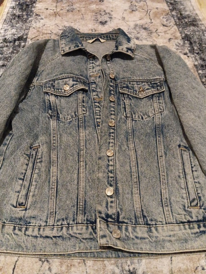 Gri Kadın Rahat Kesim Denim Ceket - Görsel 2