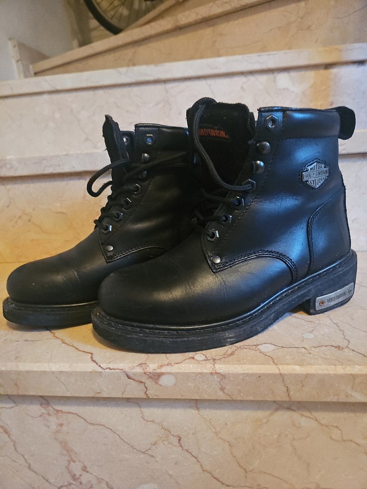 Harley Davidson kadın bot - Görsel 2