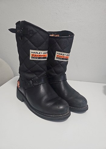 Harley Davidson kadın bot - Görsel 3