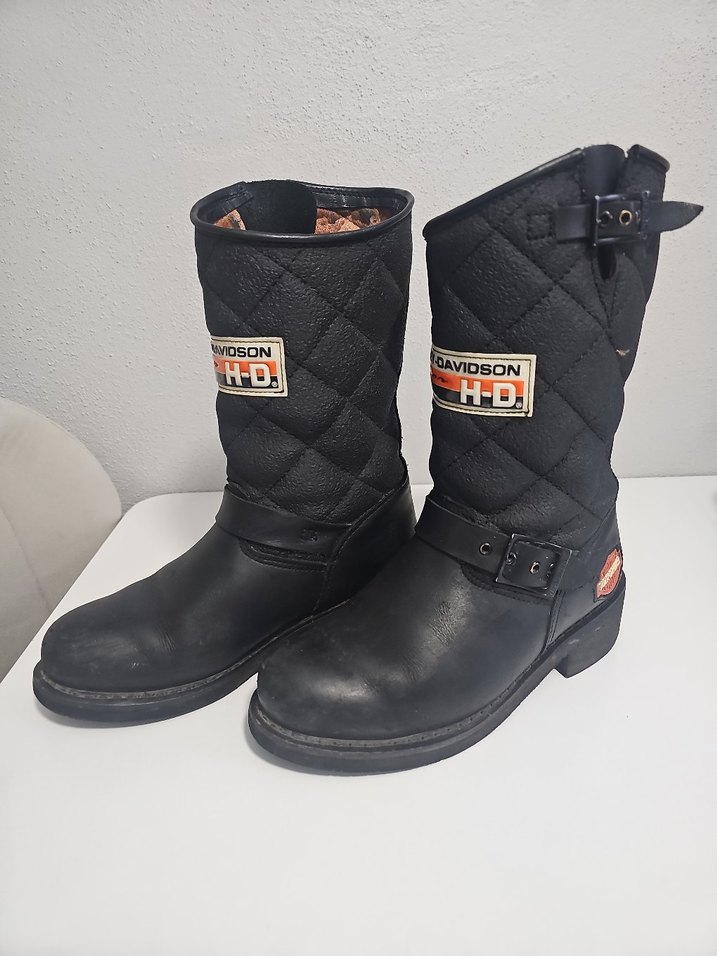 Harley Davidson kadın bot - Görsel 2