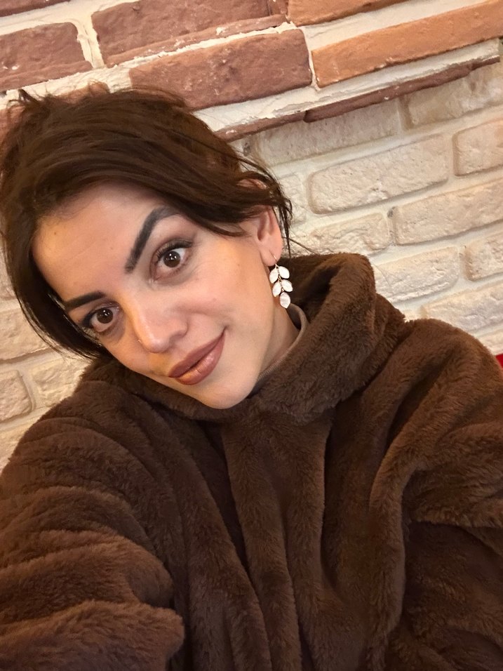 Kahverengi Peluş Yüksek Yaka kapşonlu Kadın Sweatshirt - Görsel 3