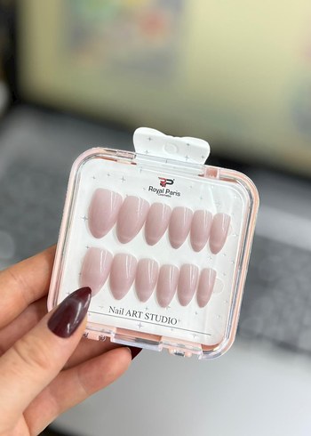 İstediğiniz 3 Takim  Takma Tırnak Seti  Orta Uzunluk - Görsel 6