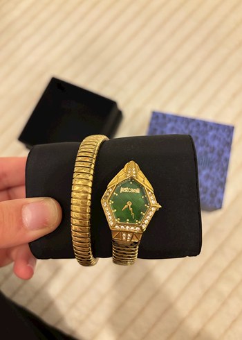 Just Cavalli Altın Renkli Kadın Saat - Görsel 3