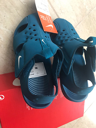 29 Beden turkuaz Renk Nike Sunray Sandalet 29,5 numara 18 cm