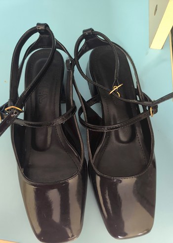 Siyah Topuklu Platform Ayakkabı - Görsel 4