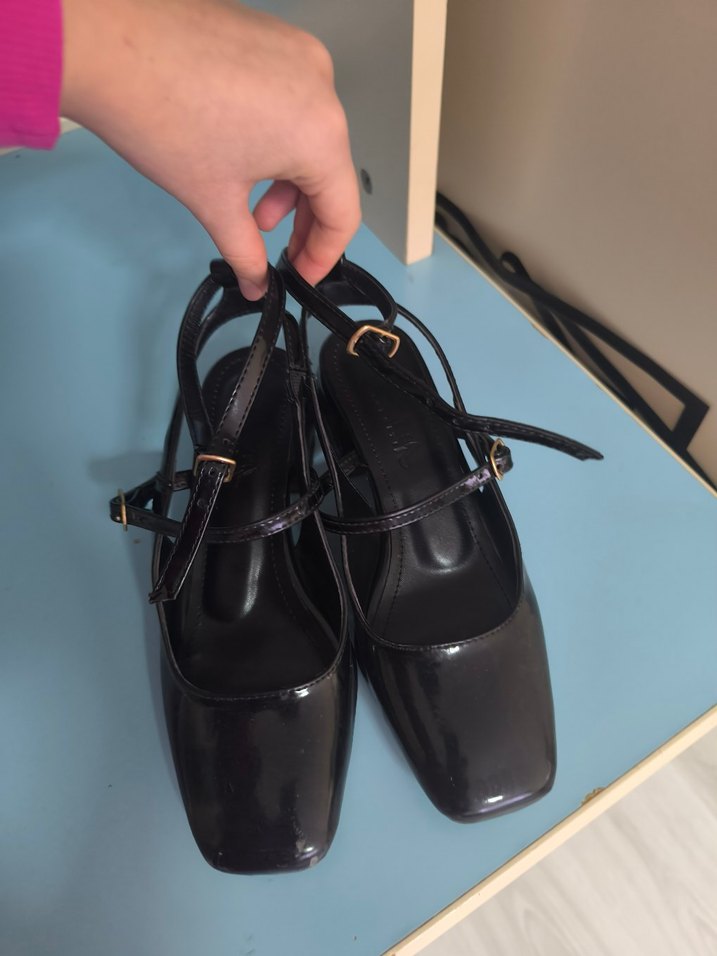 Siyah Topuklu Platform Ayakkabı - Görsel 2