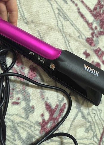 Parlak Pembe Saç Düzleştirici - Görsel 3