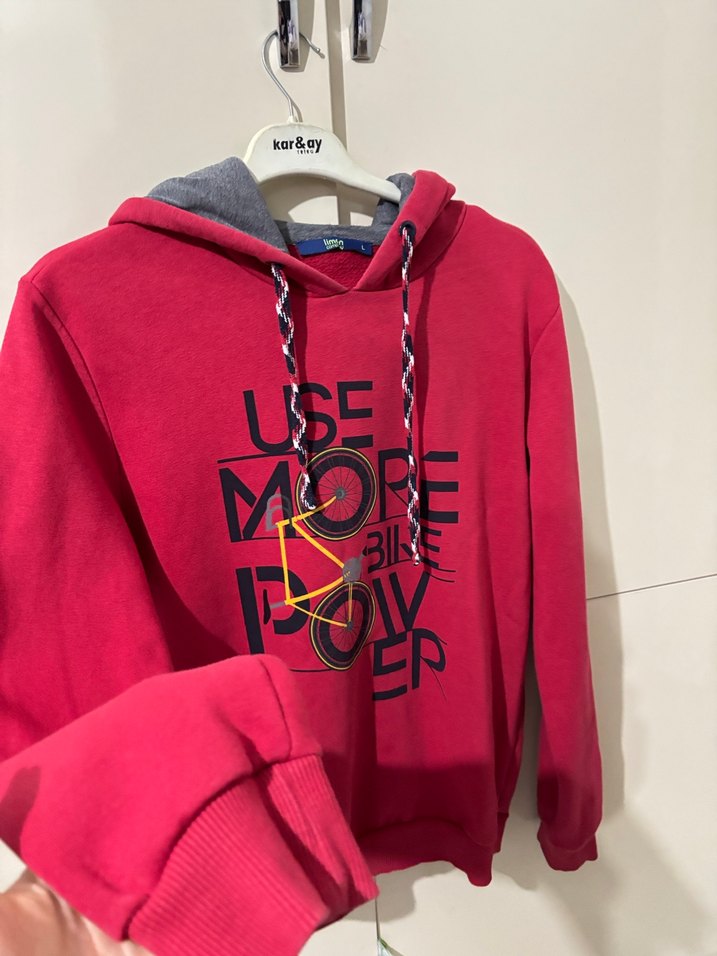 Kadın Kırmızı Kapüşonlu Sweatshirt - Görsel 2