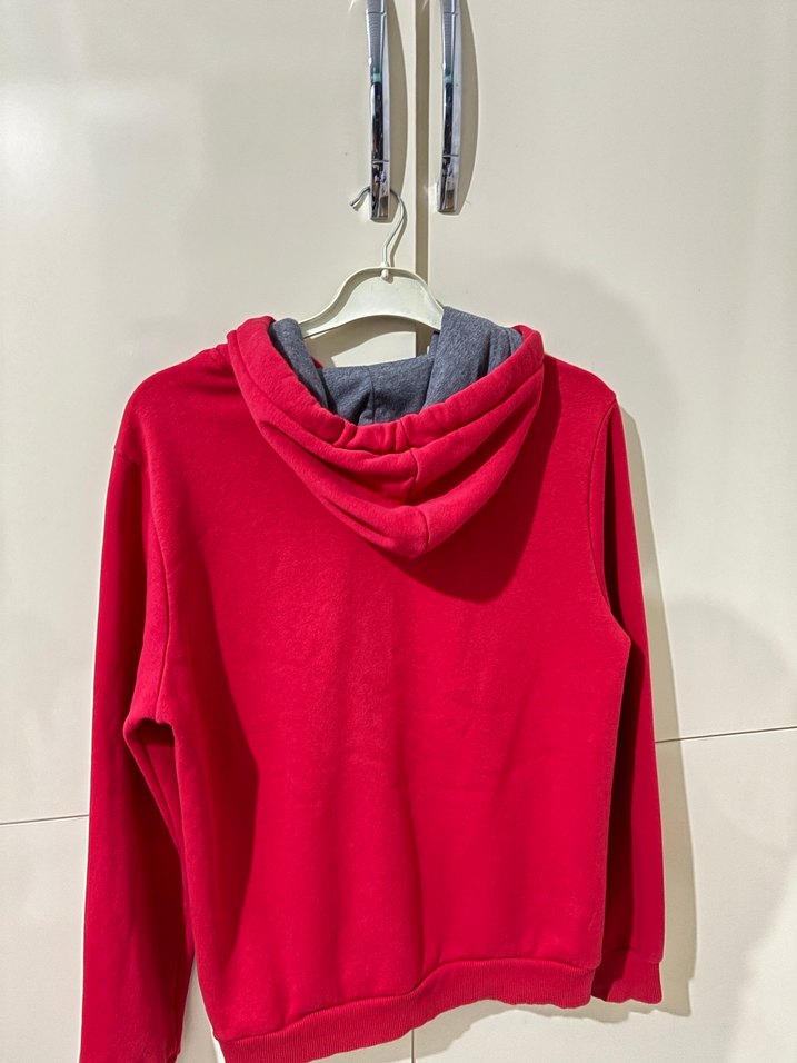 Kadın Kırmızı Kapüşonlu Sweatshirt - Görsel 4