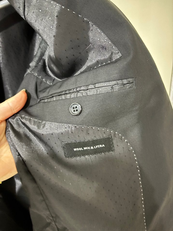Siyah Düğmeli Erkek Takım Elbise Ceket - Görsel 3