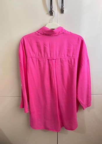 Düğmeli Pembe İpek Dokulu Kadın Gömlek - Görsel 2