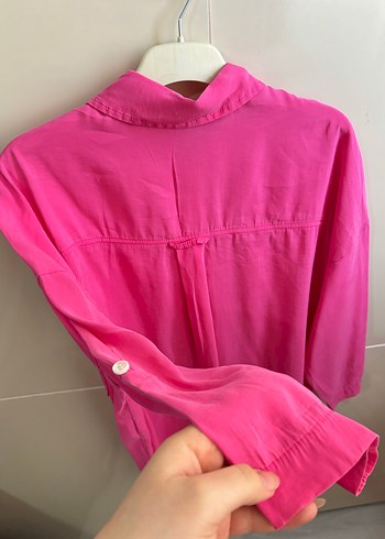 Düğmeli Pembe İpek Dokulu Kadın Gömlek - Görsel 3