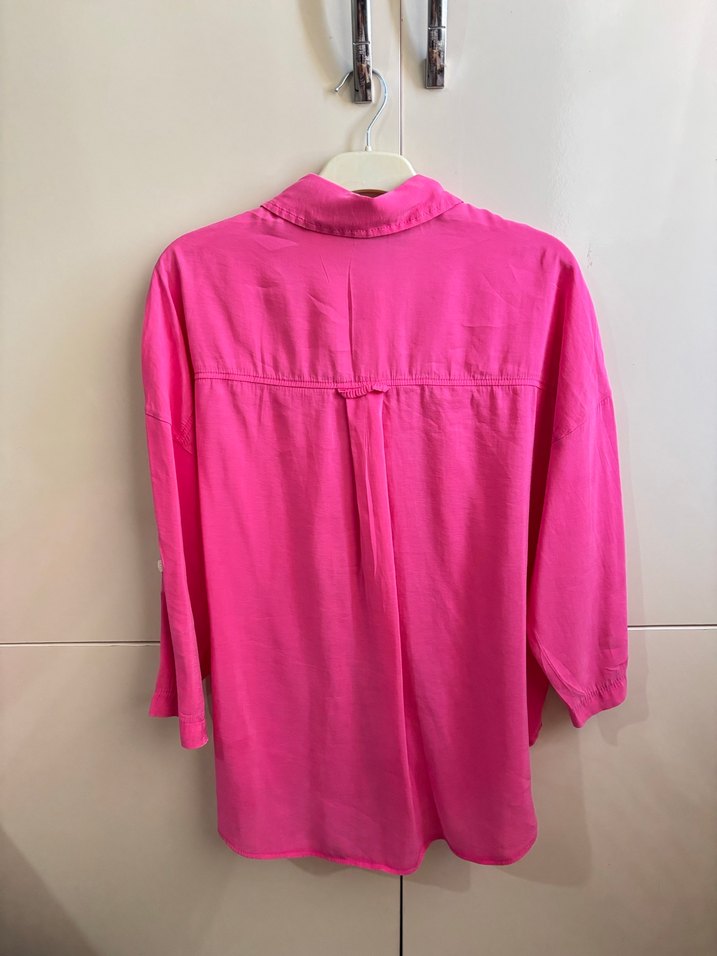 Düğmeli Pembe İpek Dokulu Kadın Gömlek - Görsel 2