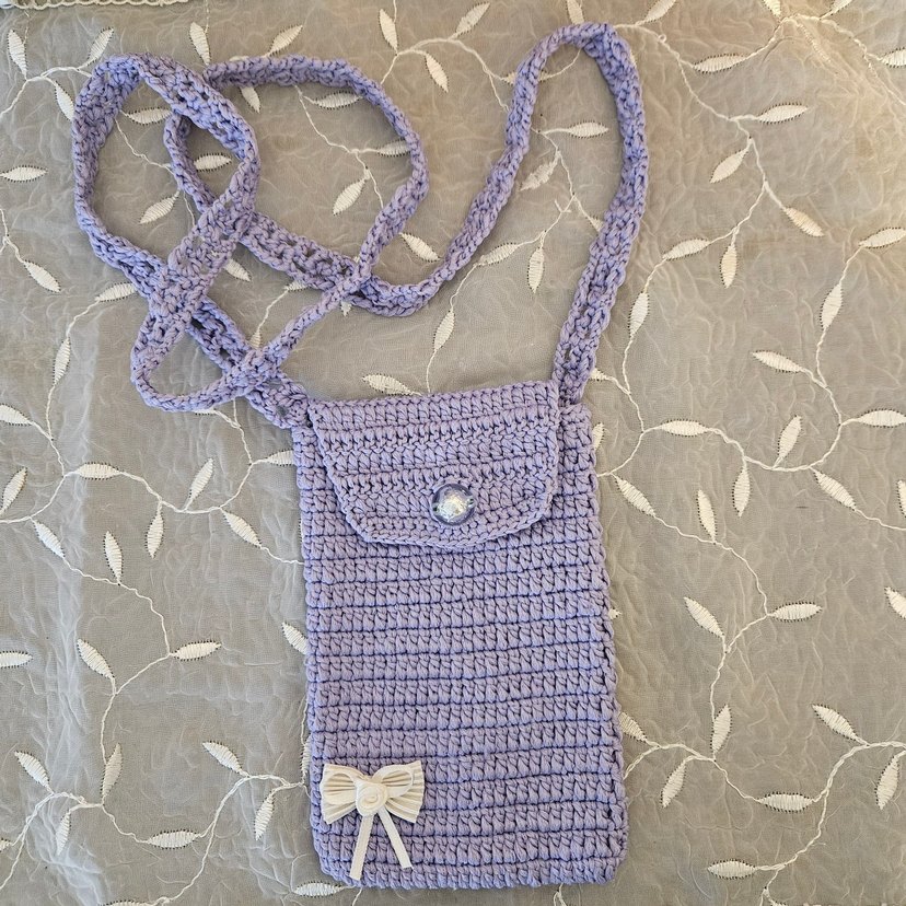 El İşi Lila Örgü Telefon Çantaları - Görsel 2