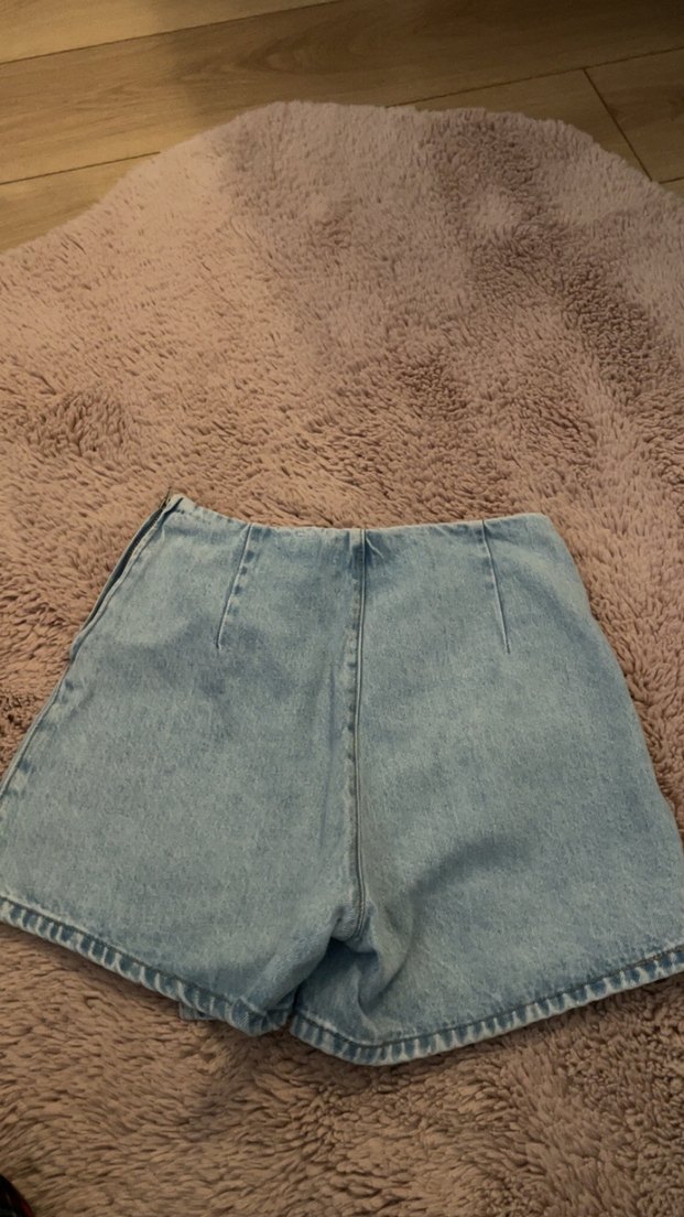 Düğmeli Mavi Kısa Kadın Denim Şort - Görsel 2