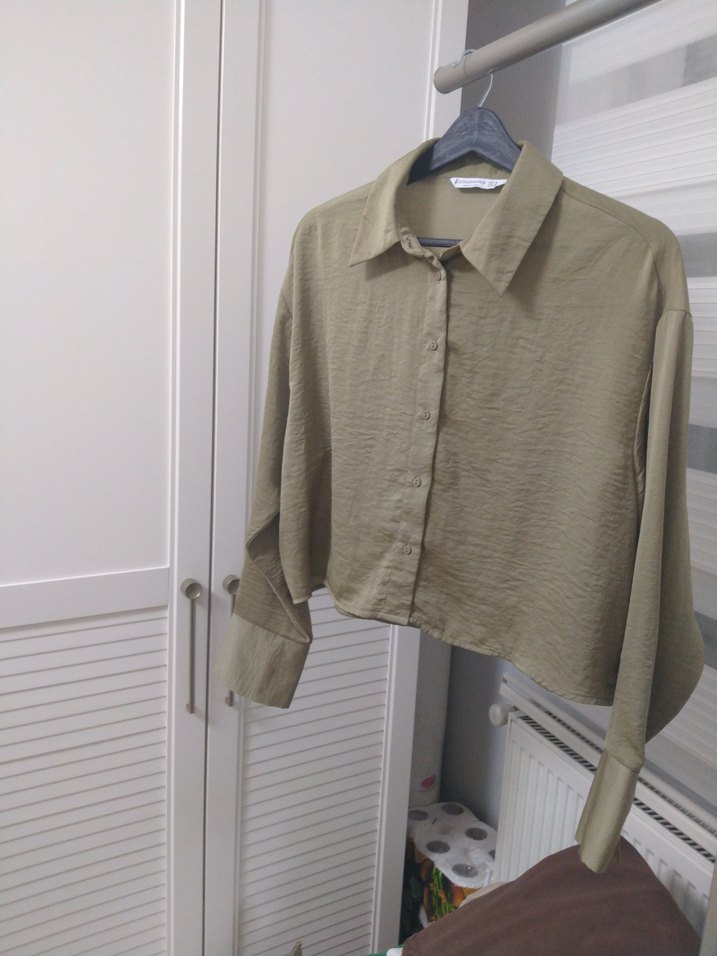 Bej Keten Düğmeli Uzun Kollu Gömlek - Görsel 2