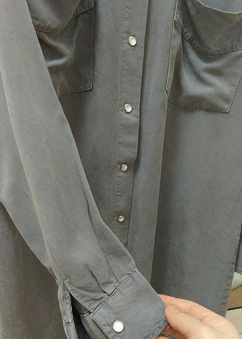 Gri Düğmeli Kadın Keten Gömlek - Görsel 4