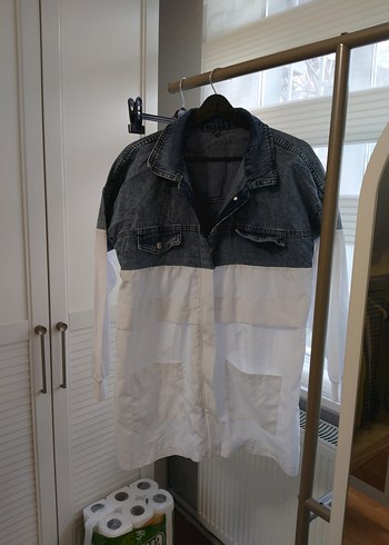 Düğmeli Beyaz Gri Midi Denim Ceket - Görsel 3