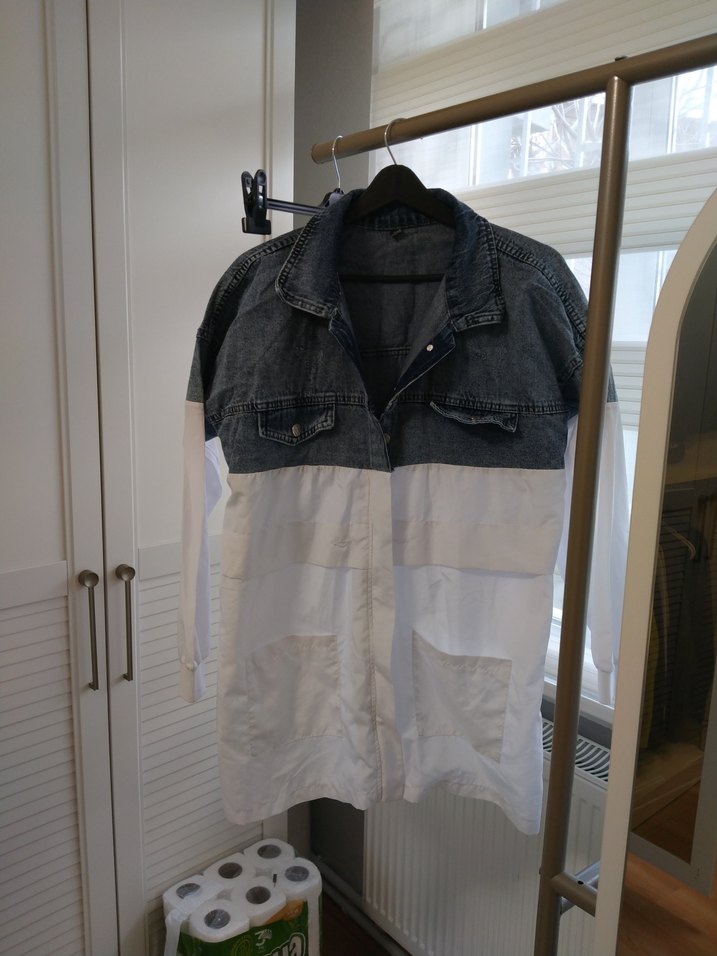 Düğmeli Beyaz Gri Midi Denim Ceket - Görsel 3