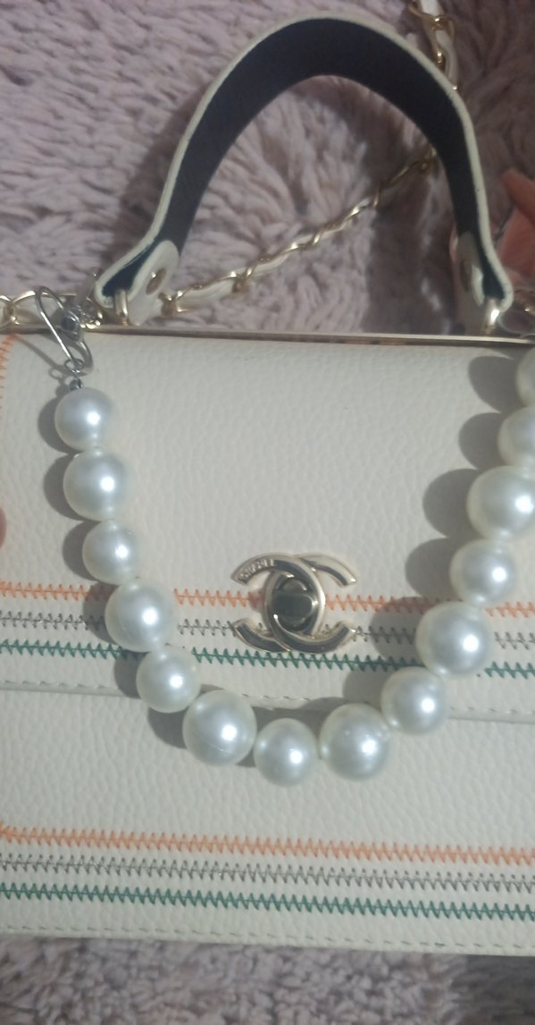 İnci Detaylı Zincir Askılı Beyaz Nakışlı Çanta - Görsel 4