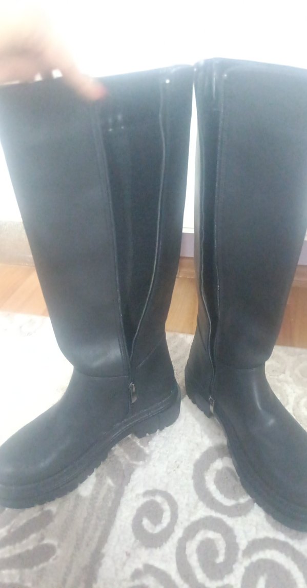 Siyah Tokalı Dizüstü Kadın Çizme - Görsel 3