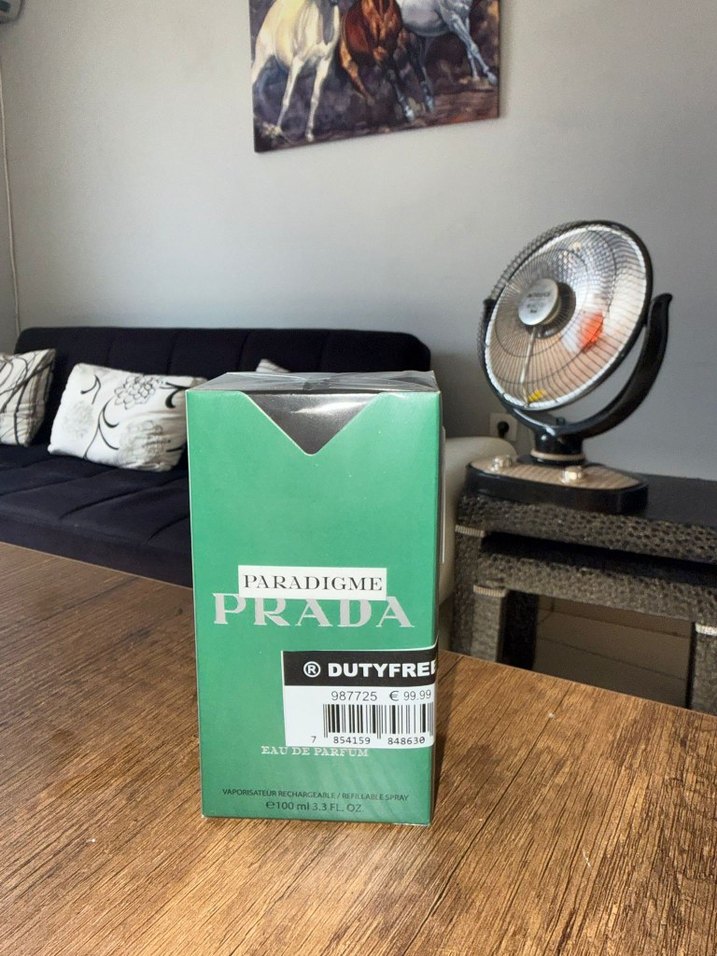Prada Paradigme Kadın Parfümü 100 ml - Görsel 2