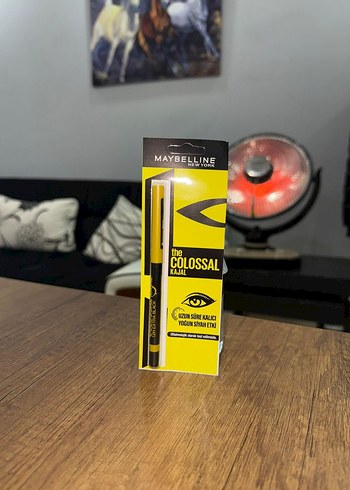 Maybelline The Colossal Kajal Siyah Göz Kalemi - Görsel 2