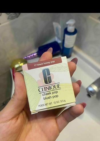 Clinique Cheek Pop Allık Black Honey Pop Sıfır üründür. - Görsel 2