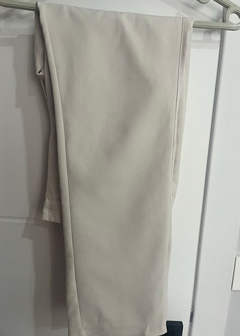 Düğmeli Bej Kadın Kumaş Pantolon - Görsel 3