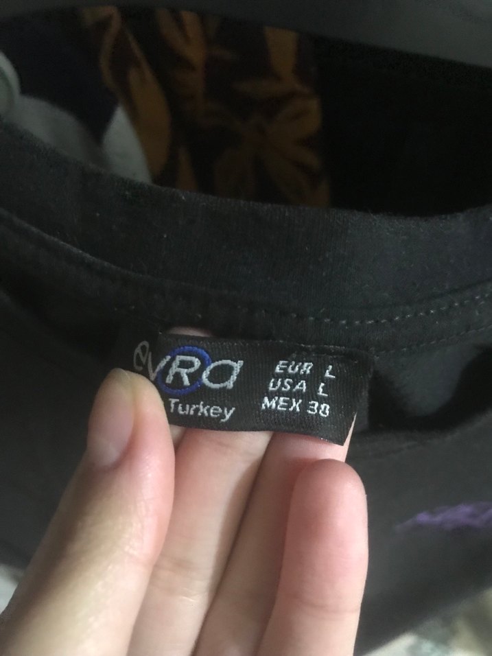 Siyah Baskılı Oversize Tişört - Görsel 3